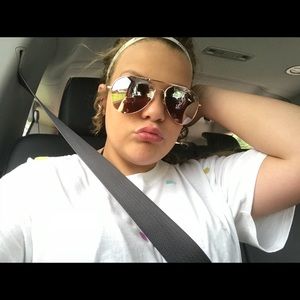 Meet your Posher, Kyra